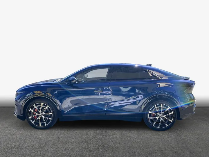 Alpine A390