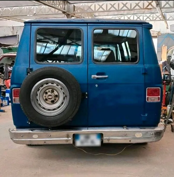 Chevrolet Chevy Van