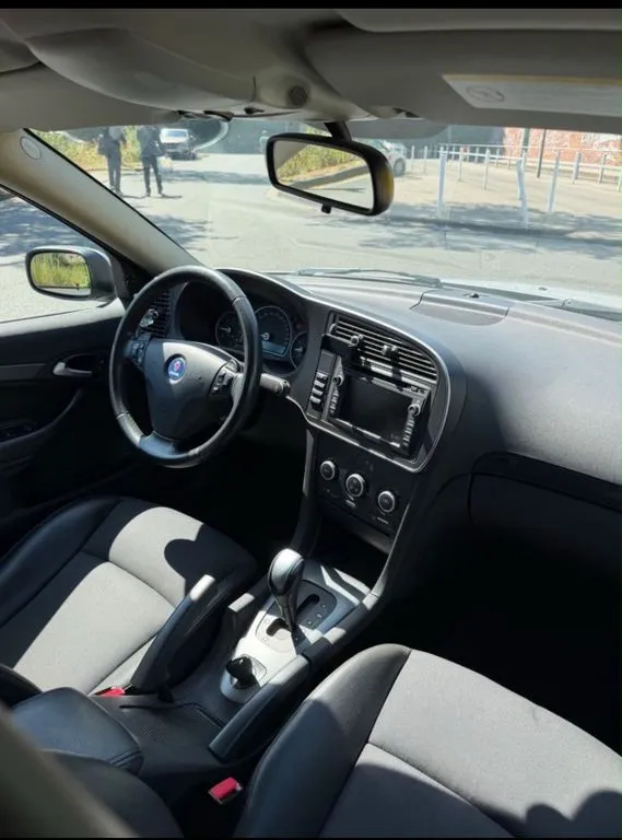 Saab 9-3