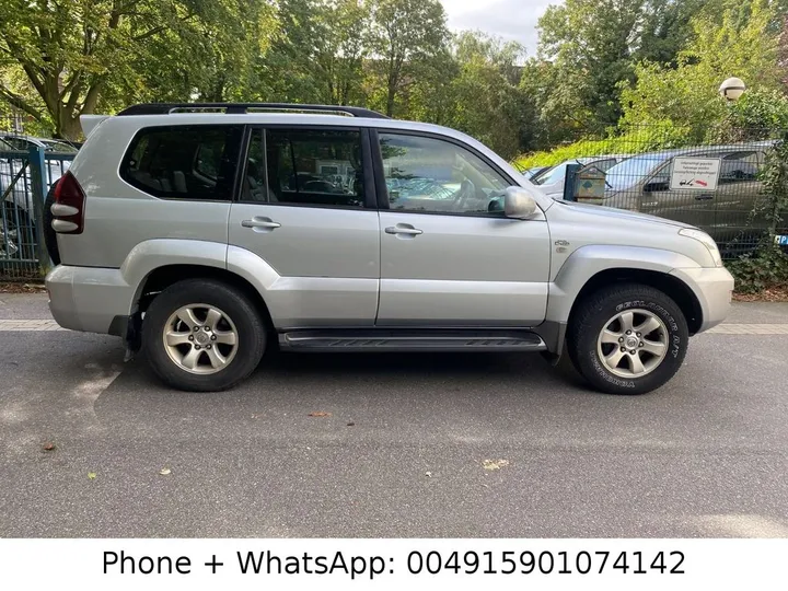Toyota Land Cruiser