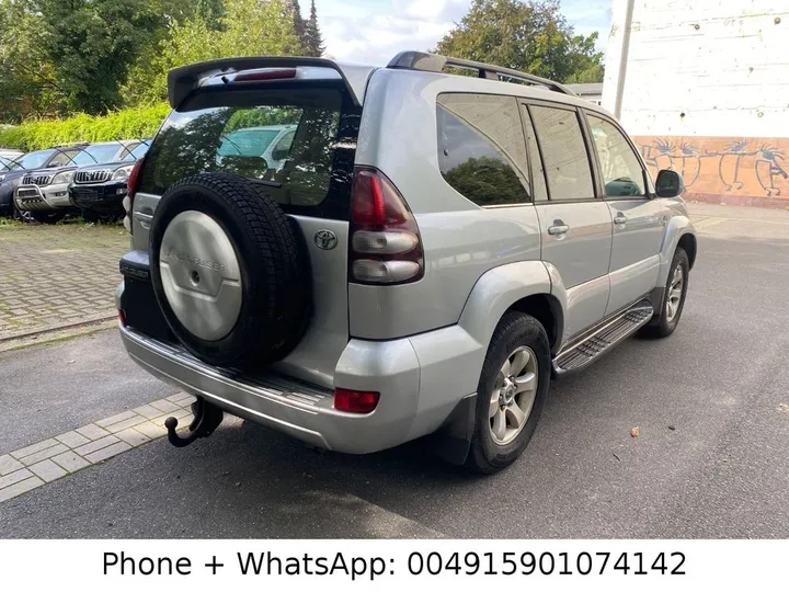 Toyota Land Cruiser