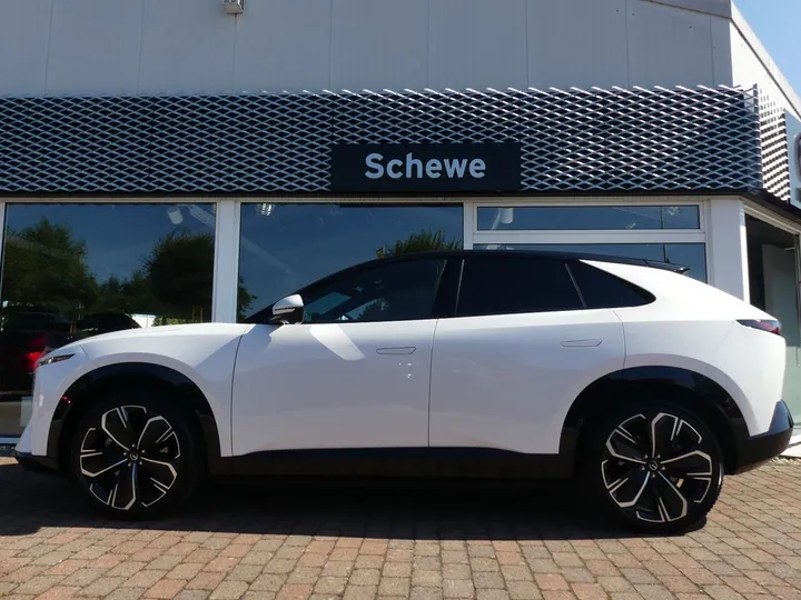 Mazda CX-6e