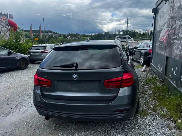BMW 318