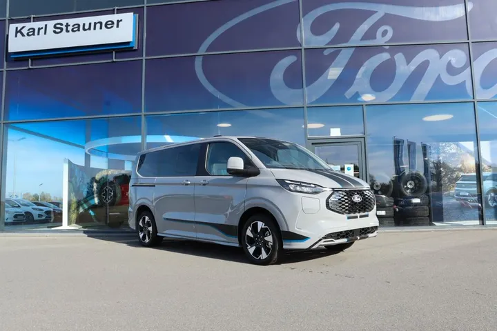Ford Tourneo Custom