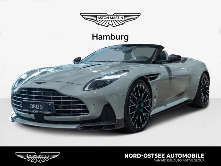 Aston Martin DB12