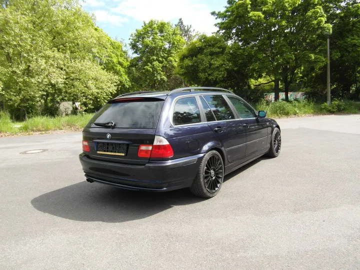 BMW 325