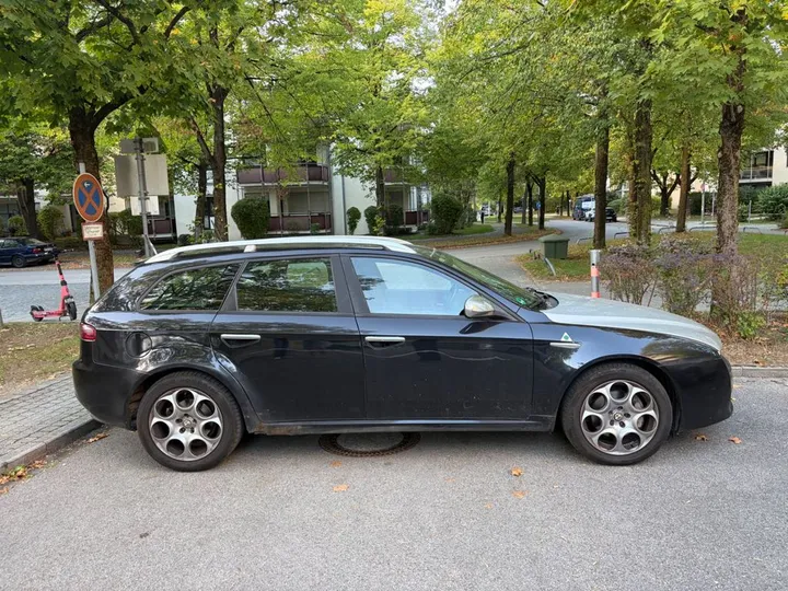 Alfa Romeo 159