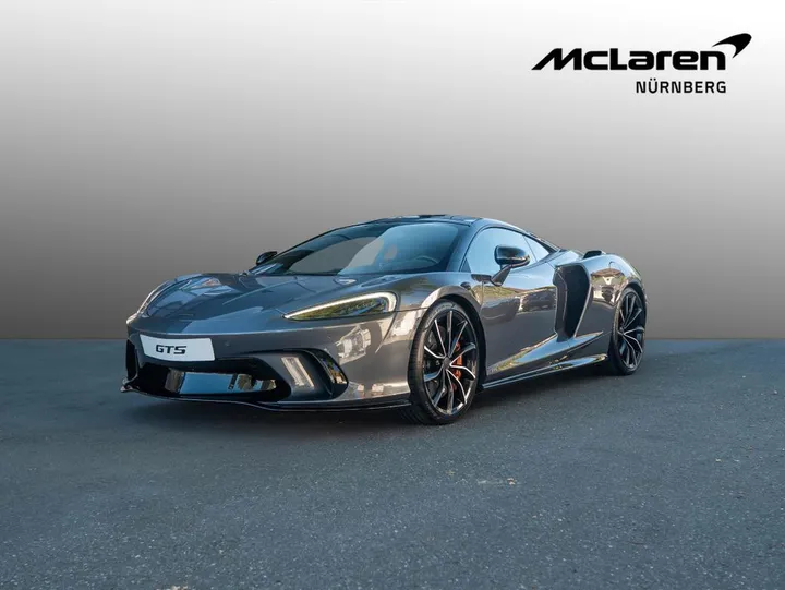 McLaren GTS