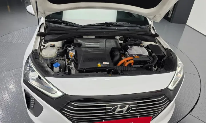 Hyundai Ioniq