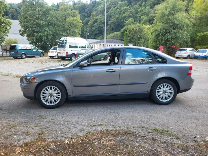 Volvo S40