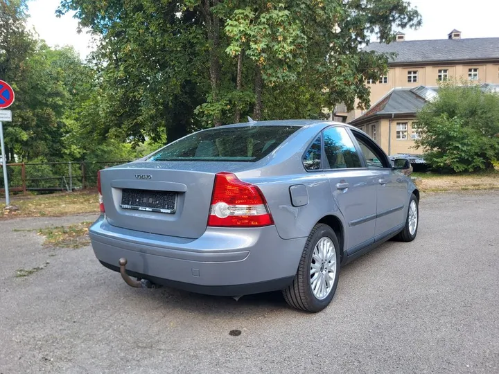 Volvo S40