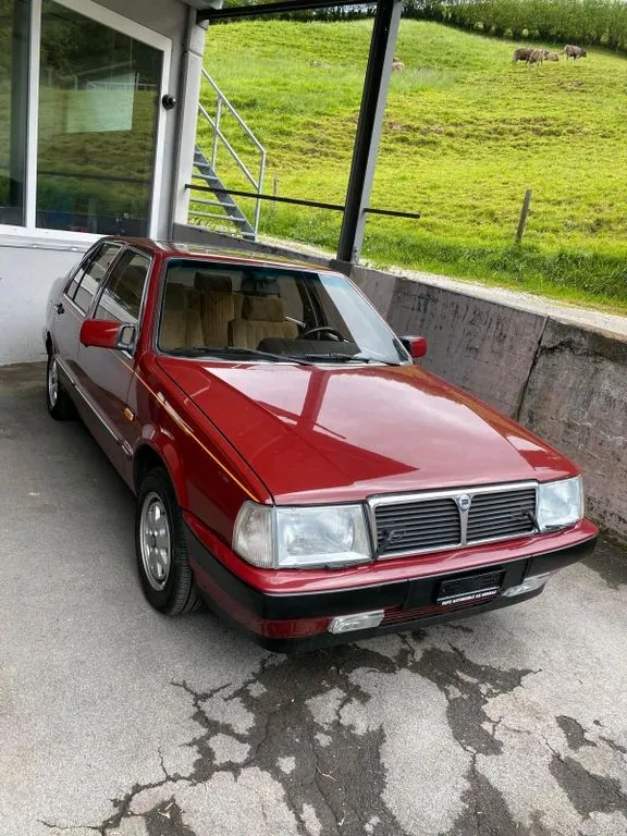 Lancia Thema