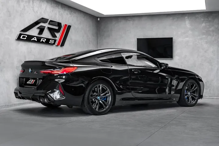BMW M8