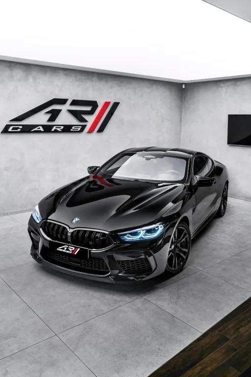 BMW M8
