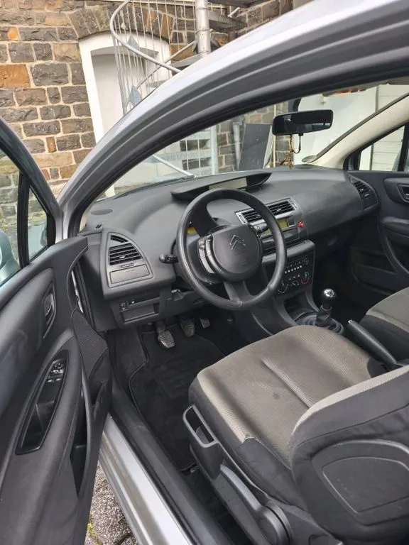Citroën C4