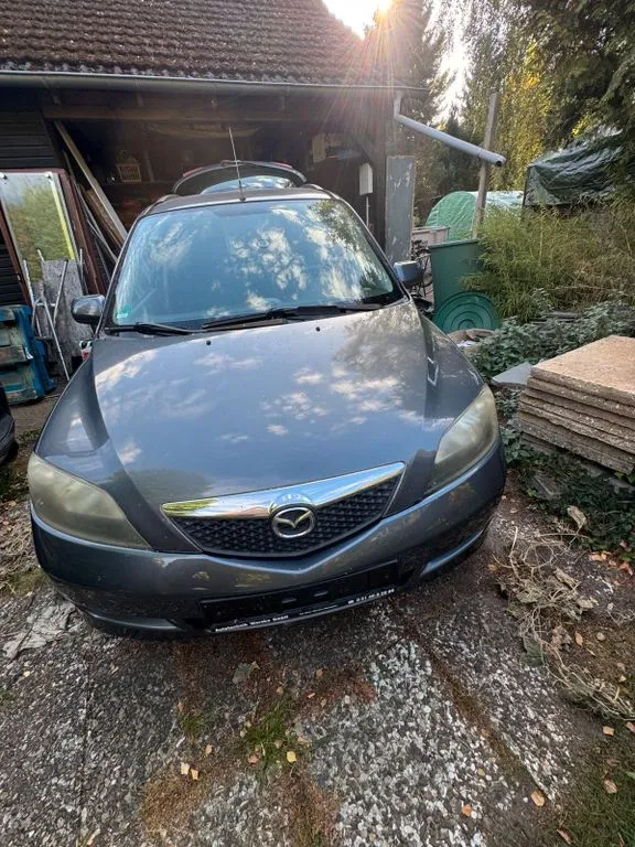 Mazda 2