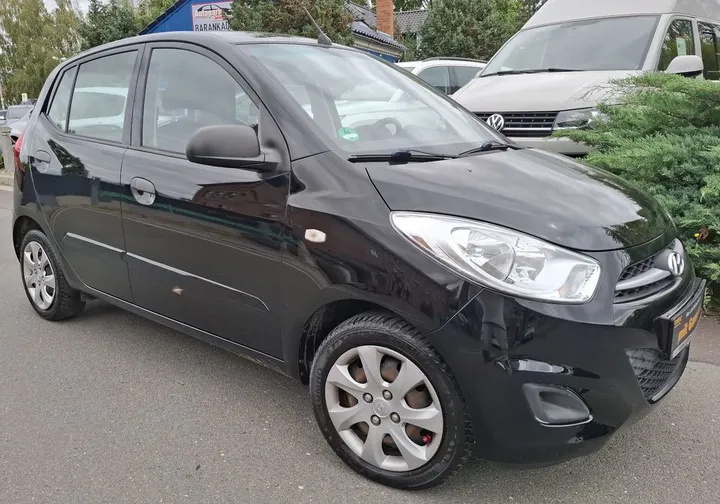 Hyundai i10