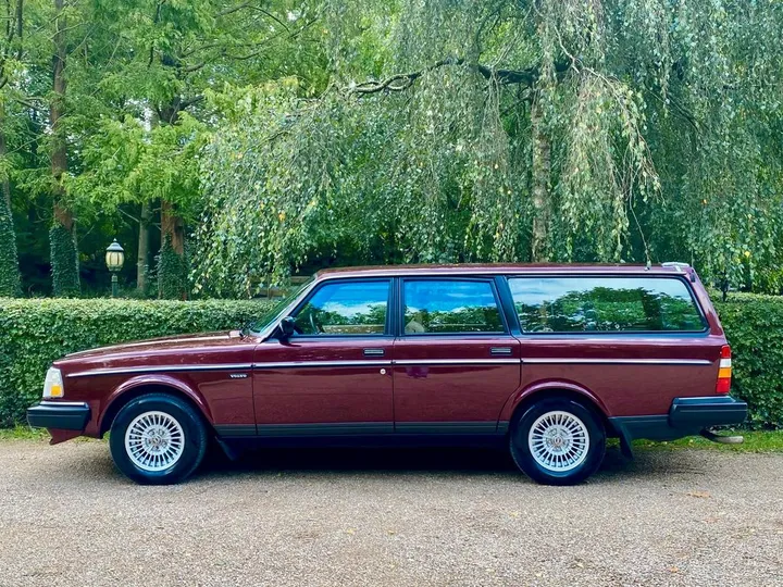 Volvo 240