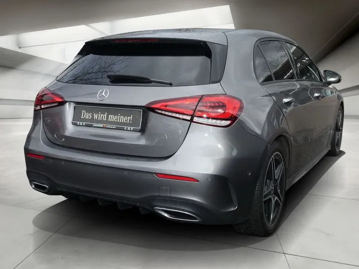 Mercedes-Benz A 220