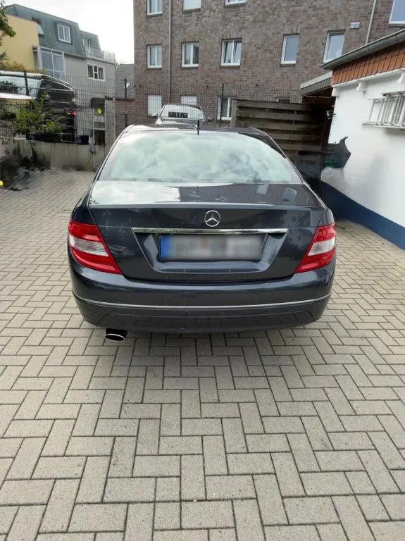 Mercedes-Benz C 200