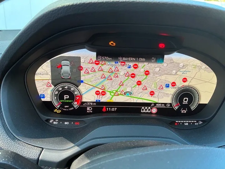 Audi SQ2
