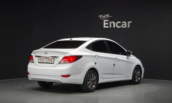 Hyundai Accent