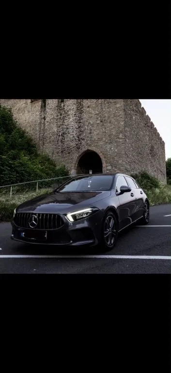 Mercedes-Benz A 180