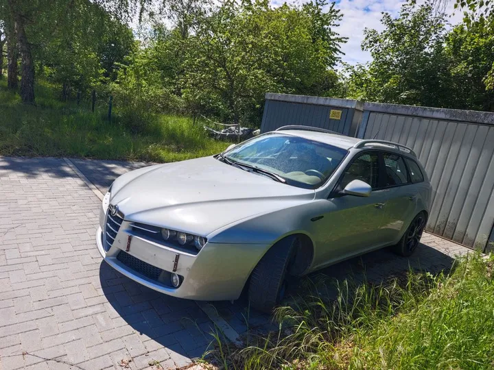 Alfa Romeo 159