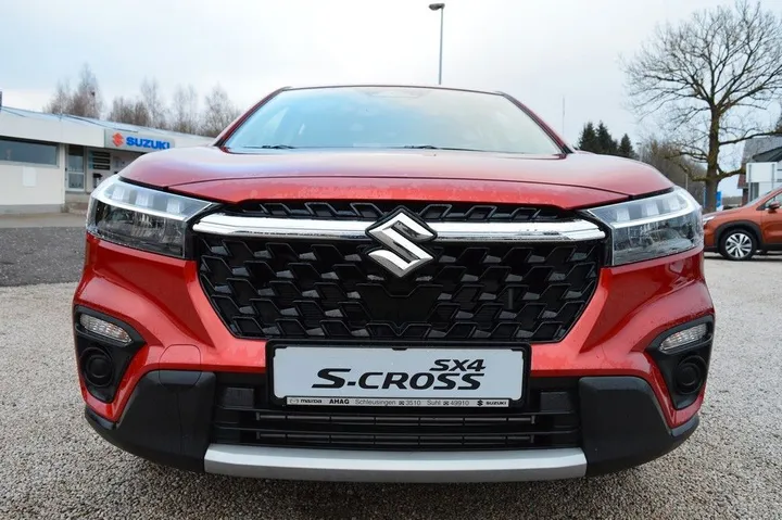 Suzuki (SX4) S-Cross