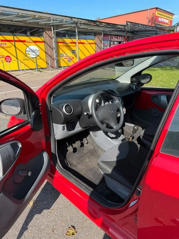 Peugeot 107
