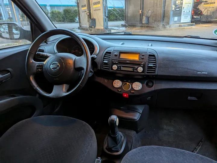 Nissan Micra