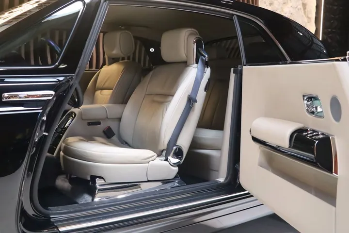 Rolls-Royce Phantom