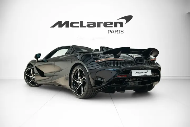 McLaren 750S