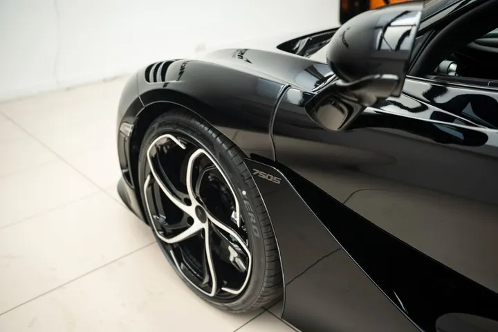 McLaren 750S