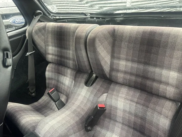 Porsche 968