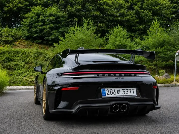 Porsche 911