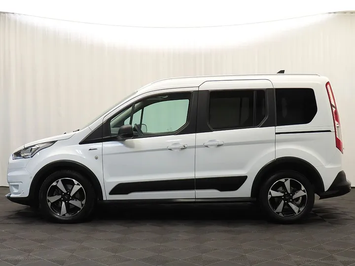 Ford Tourneo