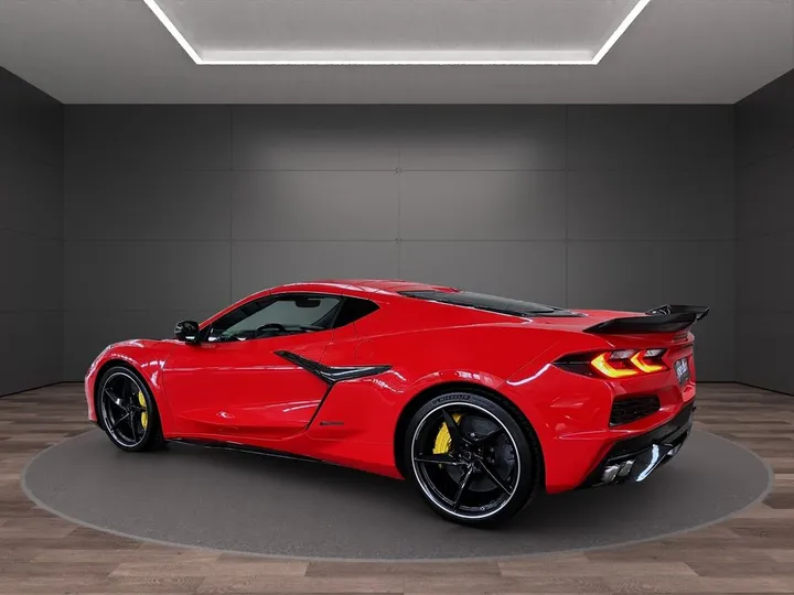 Corvette C8