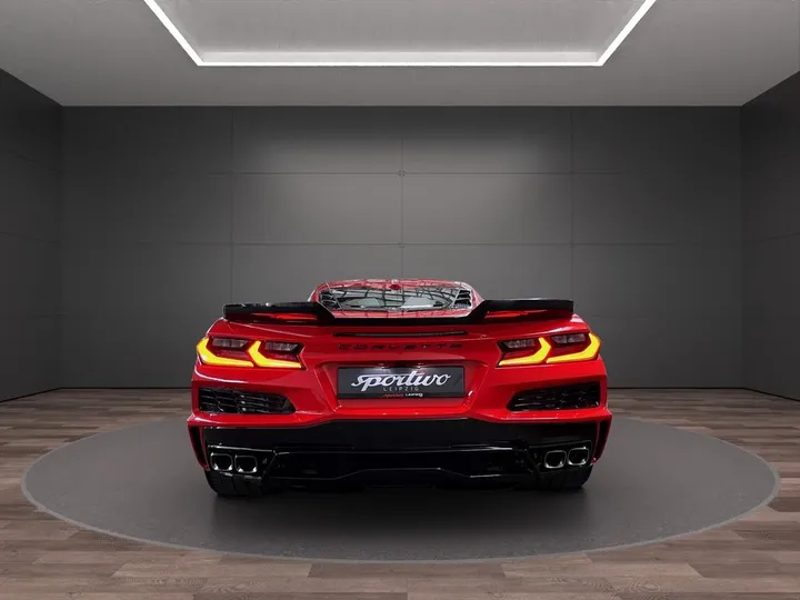 Corvette C8