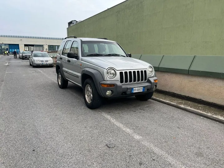 Jeep Cherokee