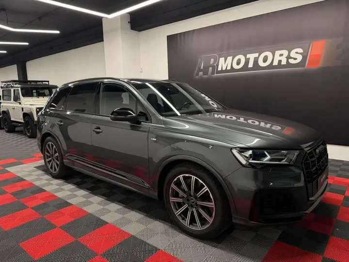 Audi Q7