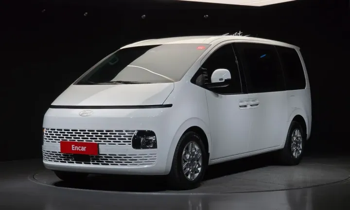 Hyundai Staria