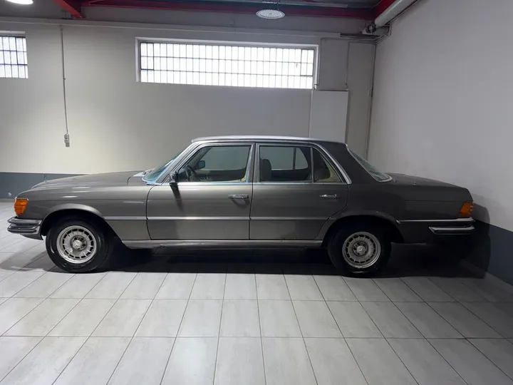 Mercedes-Benz 350