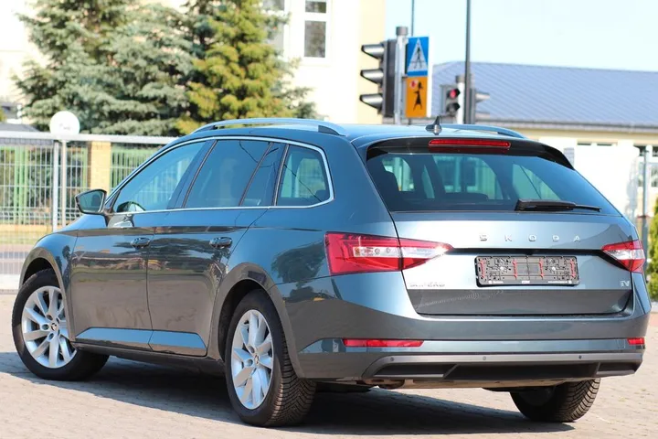 Škoda Superb
