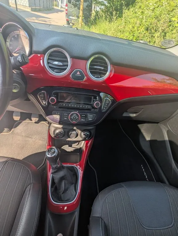 Opel Adam