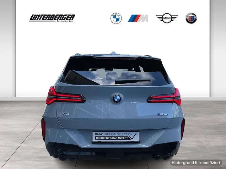 BMW X3 M50
