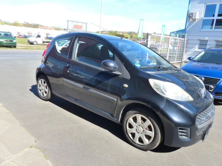 Peugeot 107