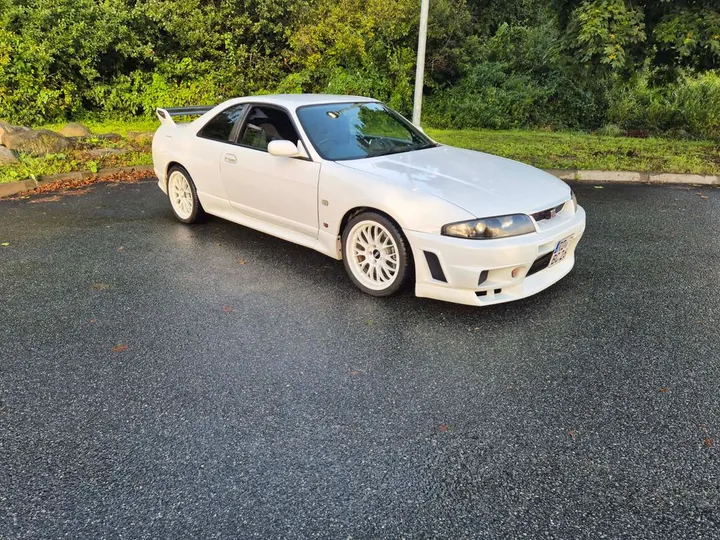 Nissan Skyline