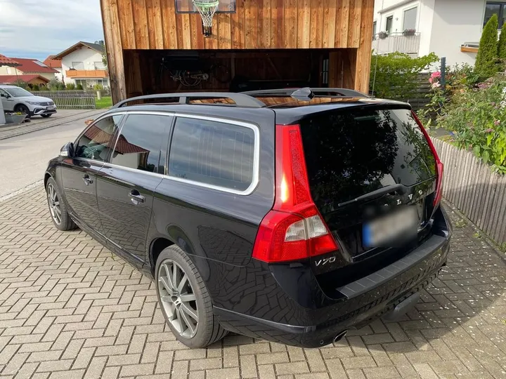 Volvo V70