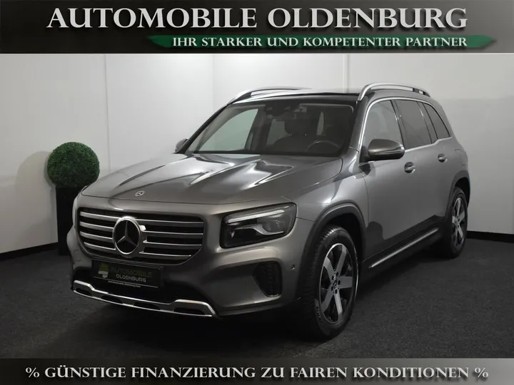 Mercedes-Benz GLB 200